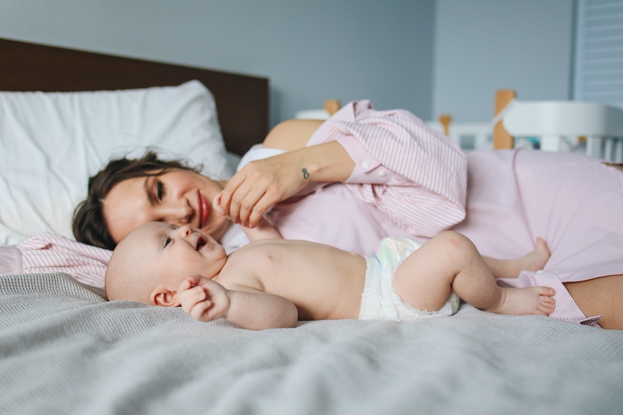 Quatre accessoires conforts pour une jeune maman à privilégier