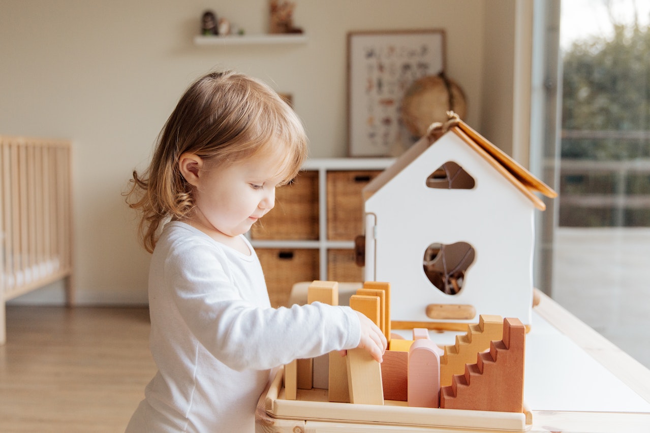La pratique de la méthode Montessori à la maison