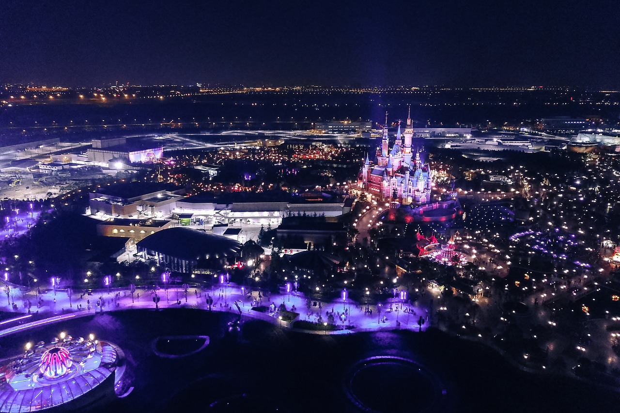 Vivre la Magie de Noël à Disneyland Paris : Une Expérience Inoubliable pour Toute la Famille