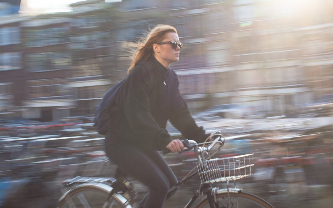 Cycliste urbaine : les réglages qui changent tout pour un confort optimal en ville